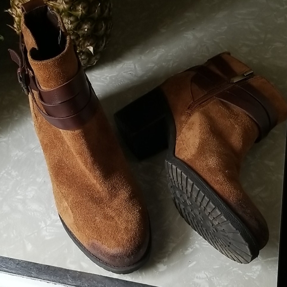 Sam Edelman boots - Picture 2 of 2